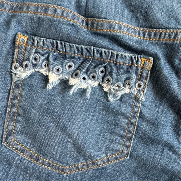 Moschino Boutique Jeans Ruffled Eyelet Size US 8 Crop High Waist Made in Italy - Picture 6 of 12